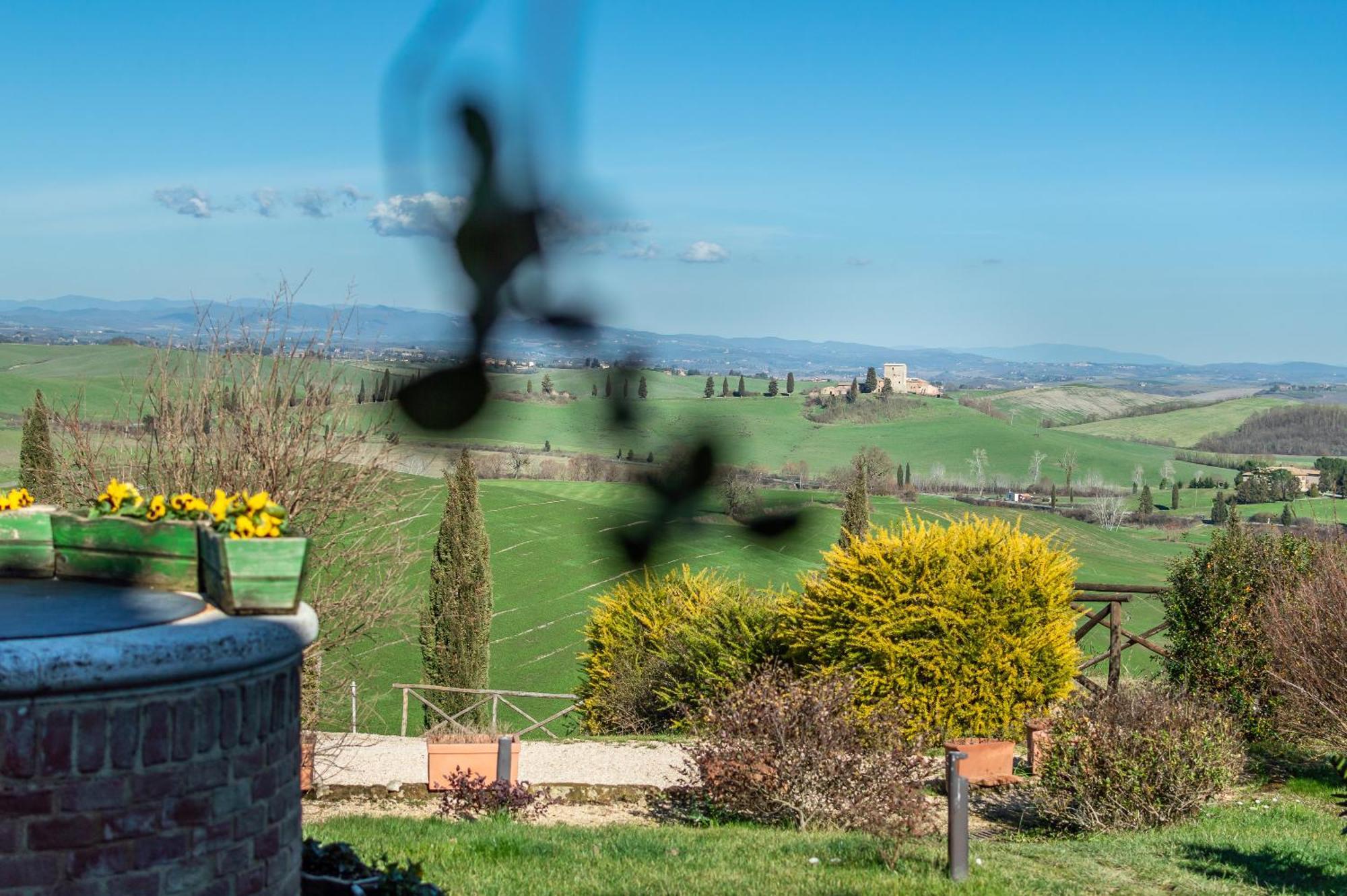 Вилла Sunflower Con Vista Su Siena Корсано Экстерьер фото